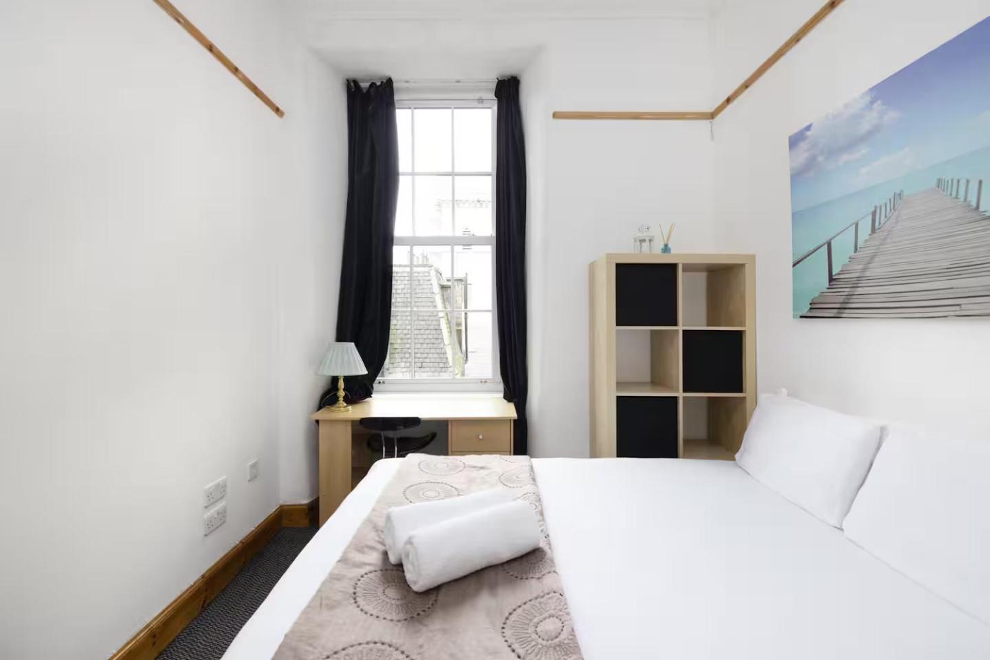 Joivy 3 Bed Flat In Old Town, Close To Grassmarket Edynburg Zewnętrze zdjęcie